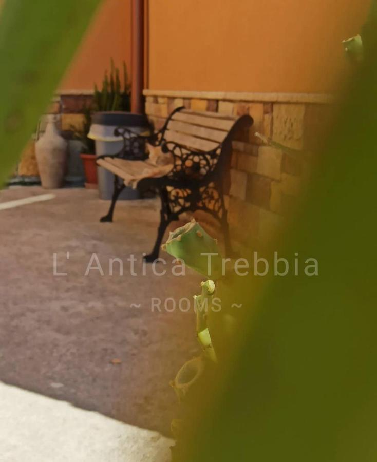 L' Antica Trebbia - Rooms Caltanissetta Exterior foto